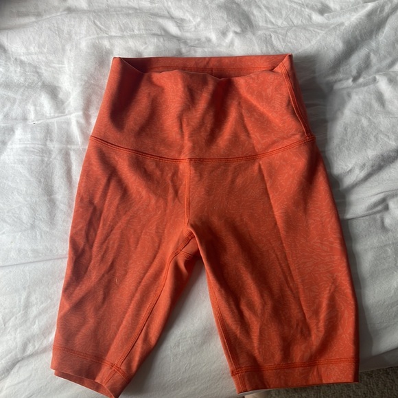 Wunder Train High rise biker shorts - Picture 3 of 5